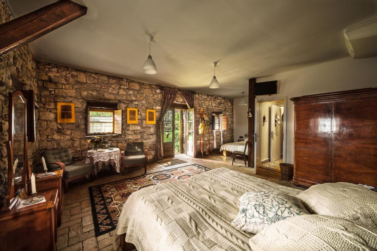 Kali Art Inn Köveskál Extérieur photo